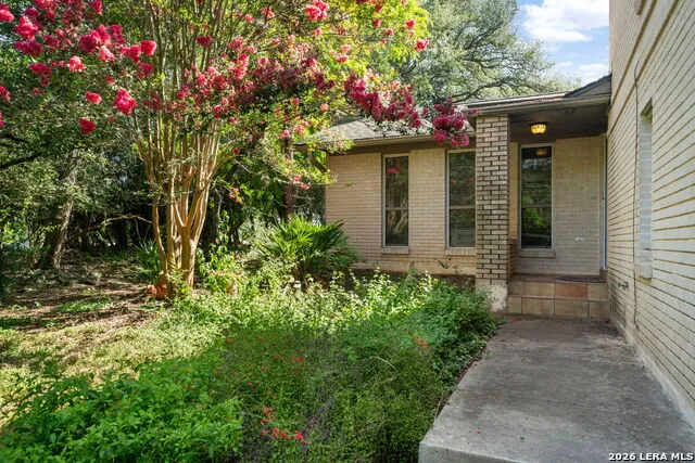 9611 AZALEA CIR Garden Ridge, TX 78266