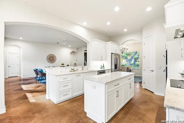 541 Saxet Trail Spring Branch, TX 78070