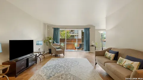 3678 Hidden Dr #1002