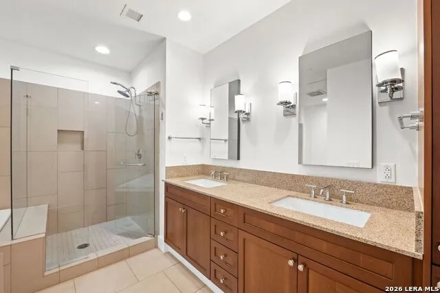 610 E MARKET ST #2708 San Antonio, TX 78205