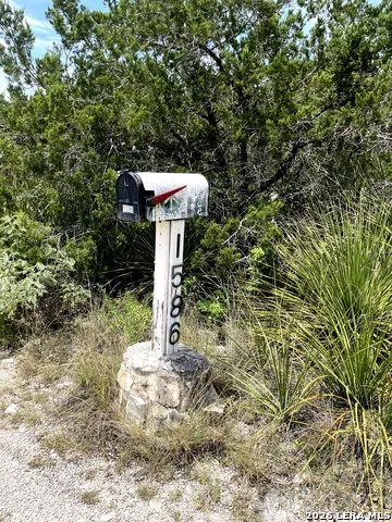 19 County Road 270 Mico, TX 78056