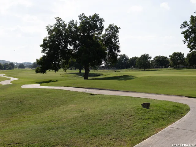 3304 ARROWHEAD DR Kerrville, TX 78028