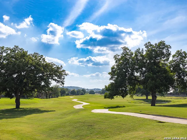 3304 ARROWHEAD DR Kerrville, TX 78028
