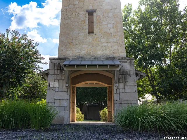 3304 ARROWHEAD DR Kerrville, TX 78028
