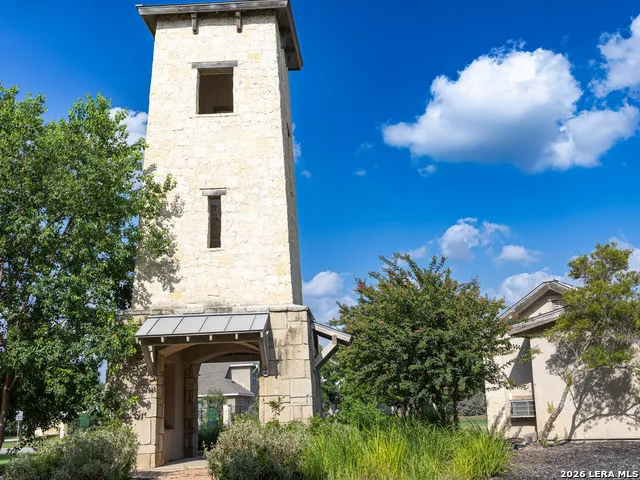3304 ARROWHEAD DR Kerrville, TX 78028