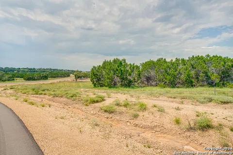 1642 Paradise Parkway