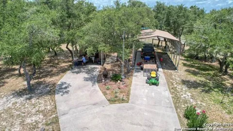 527 traylor