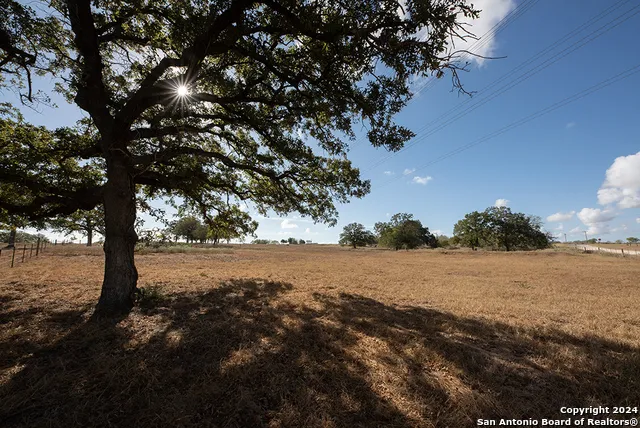 2991 Cr 442 Stockdale, TX 78160