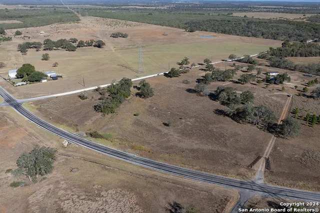2991 Cr 442 Stockdale, TX 78160