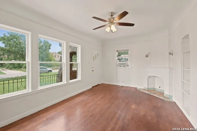 412 CLUB DR Unit 1 San Antonio, TX 78201