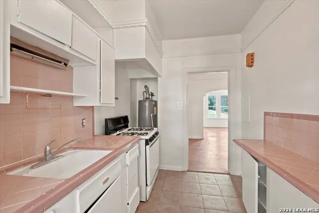 412 CLUB DR Unit 1 San Antonio, TX 78201