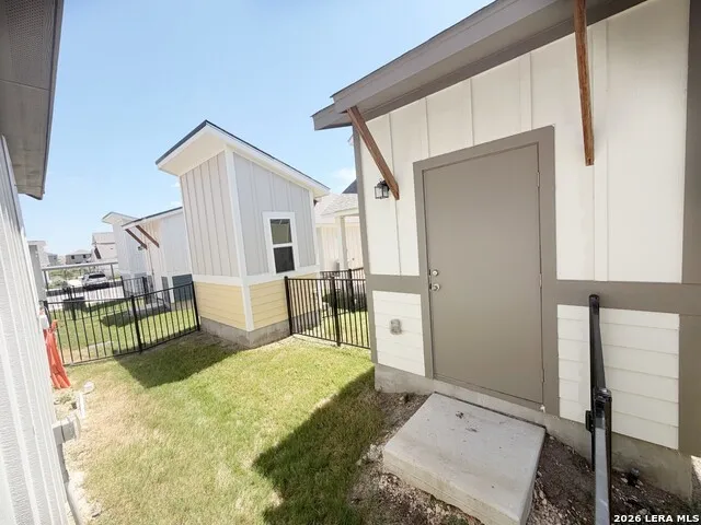 2161 Hofstaat Unit # 63 New Braunfels, TX 78130