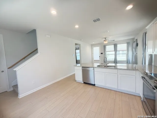 2161 Hofstaat Unit # 63 New Braunfels, TX 78130