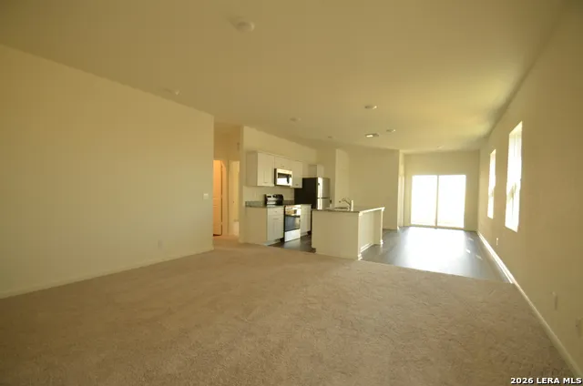 870 Barnacle Ct Adkins, TX 78101