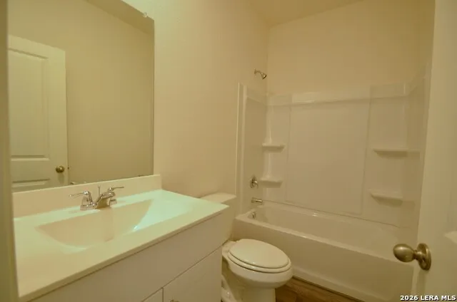 870 Barnacle Ct Adkins, TX 78101