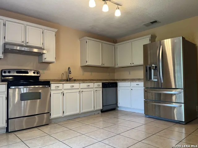 12646 MAPLE PARK DR San Antonio, TX 78249