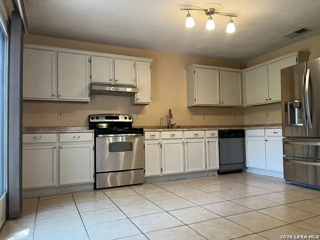 12646 MAPLE PARK DR San Antonio, TX 78249