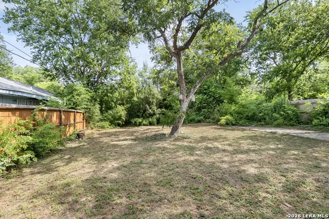 1029 FULTON AVE San Antonio, TX 78201