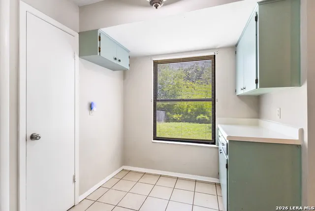 12214 Lone Shadow Trail Live Oak, TX 78233