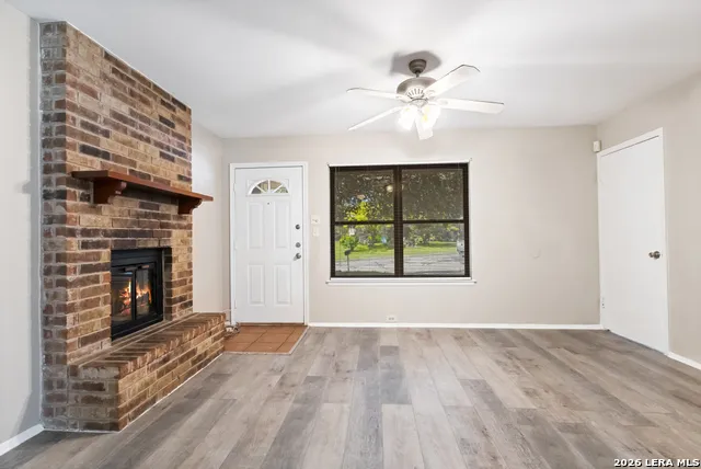 12214 Lone Shadow Trail Live Oak, TX 78233