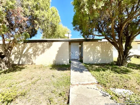 7237 Glen Bay
