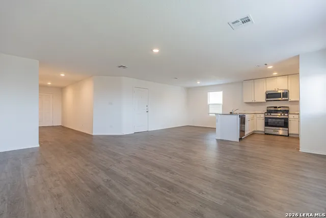 5319 Hornbeck Converse, TX 78109