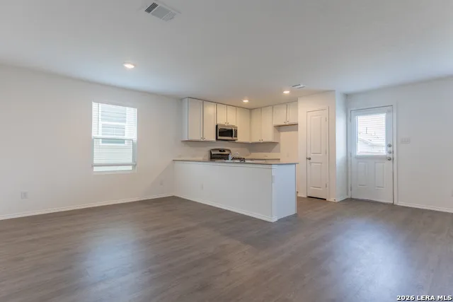 5319 Hornbeck Converse, TX 78109
