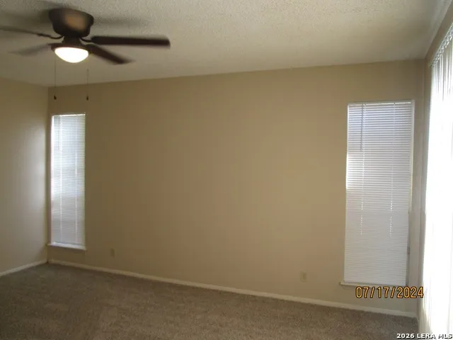 4431 MYRNA DR San Antonio, TX 78218
