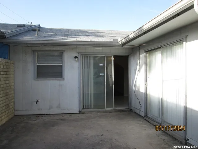 4431 MYRNA DR San Antonio, TX 78218