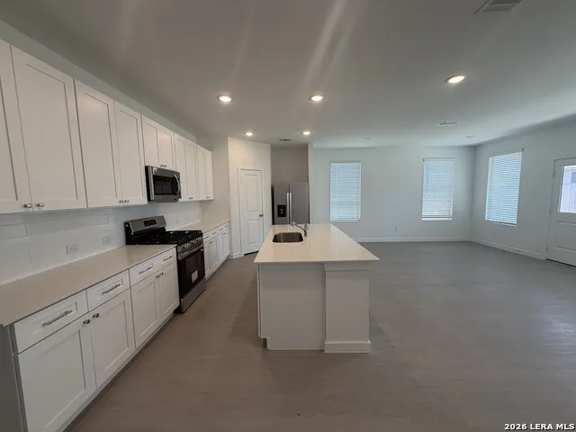 8908 San Carlos Seguin, TX 78155