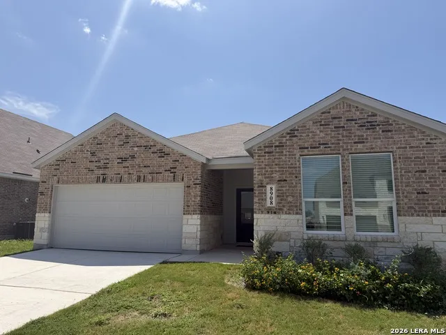 8908 San Carlos Seguin, TX 78155