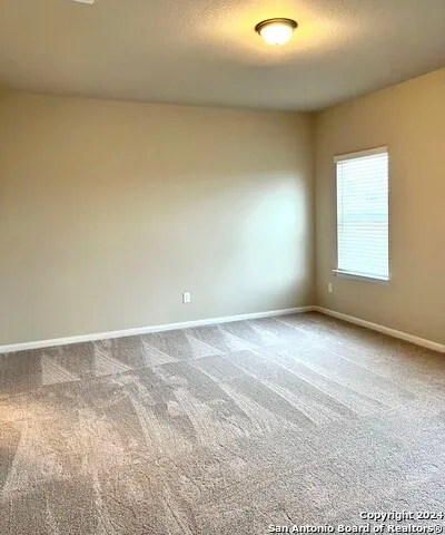 9223 Grand Western Converse, TX 78109