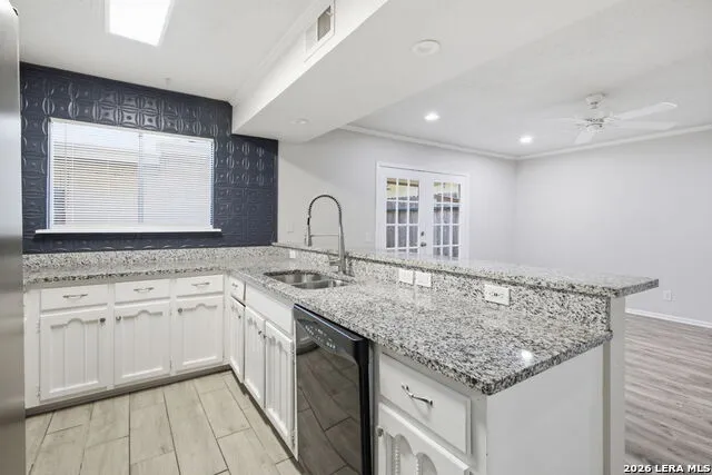 6106 VANCE JACKSON RD Unit 15 San Antonio, TX 78230
