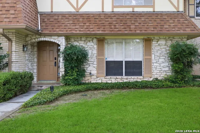 6106 VANCE JACKSON RD Unit 15 San Antonio, TX 78230