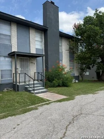 1016 Mission Dr Unit C New Braunfels, TX 78130