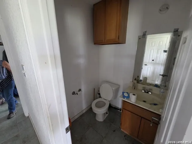 3665 Pvt Rd 5500 Uvalde, TX 78801
