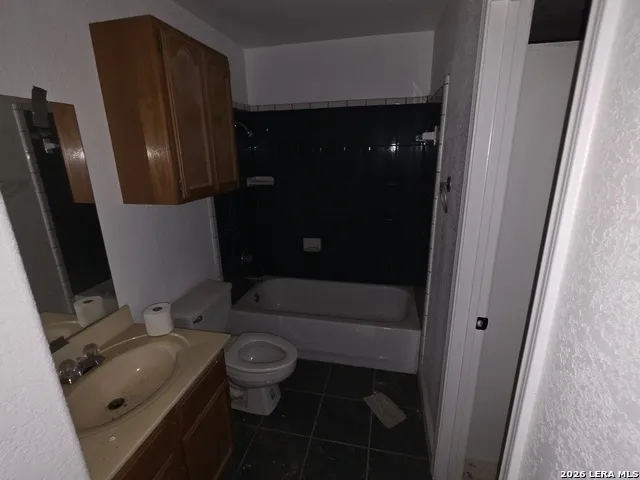 3665 Pvt Rd 5500 Uvalde, TX 78801