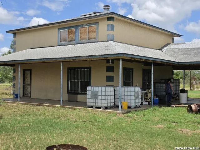3665 Pvt Rd 5500 Uvalde, TX 78801