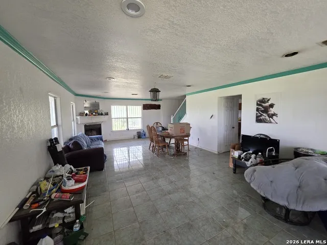 3665 Pvt Rd 5500 Uvalde, TX 78801