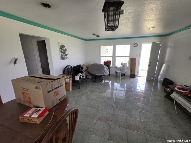 3665 Pvt Rd 5500 Uvalde, TX 78801