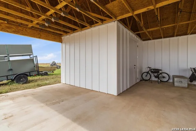 2194 S Ranch Rd 187 Sabinal, TX 78881