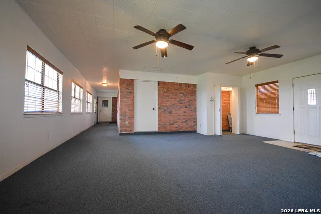 2923 FM 186 Carrizo Springs, TX 78834