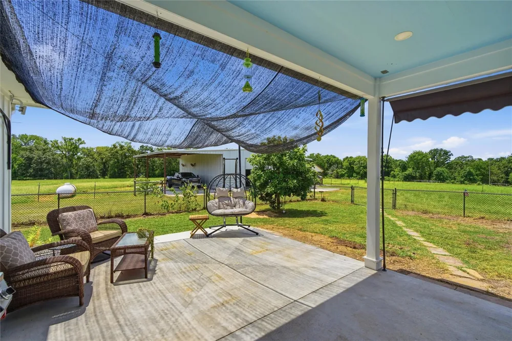 681 Emma Rd Oakhurst, TX 77365