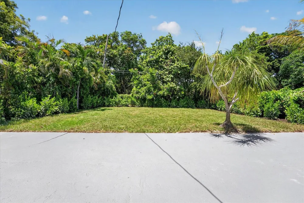 1645 NW 121ST STREET North Miami, FL 33167