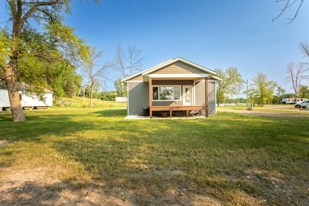 3551 W Mill Lake Road SW #19 Farwell, MN 56327