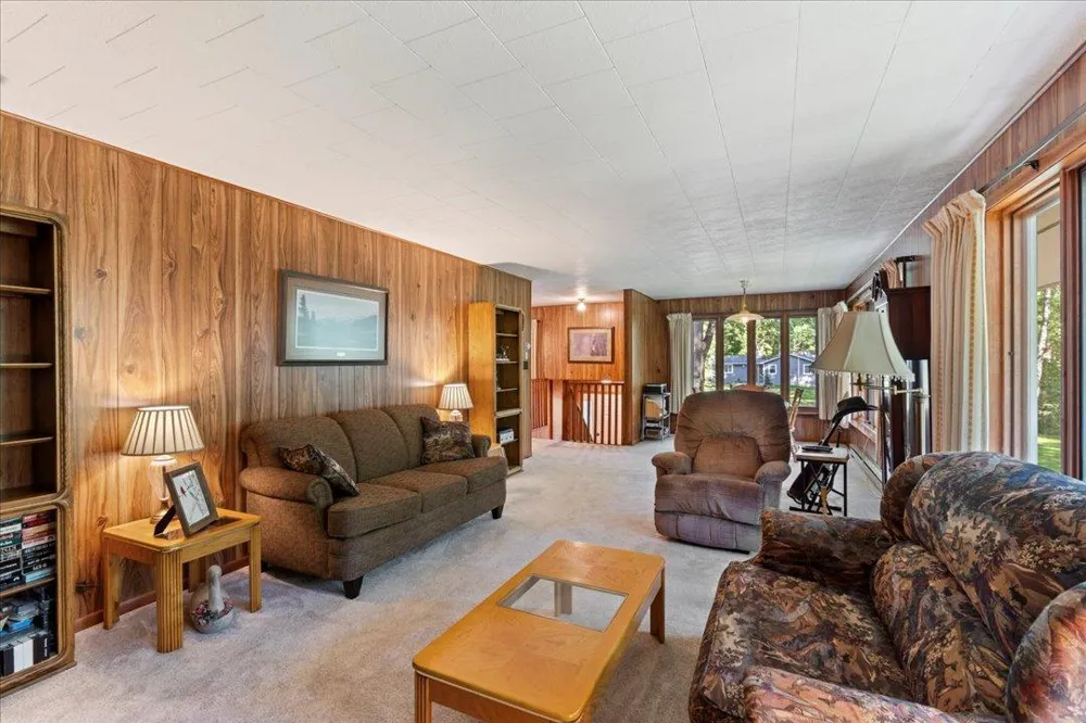 20535 Ward Avenue Brainerd, MN 56401