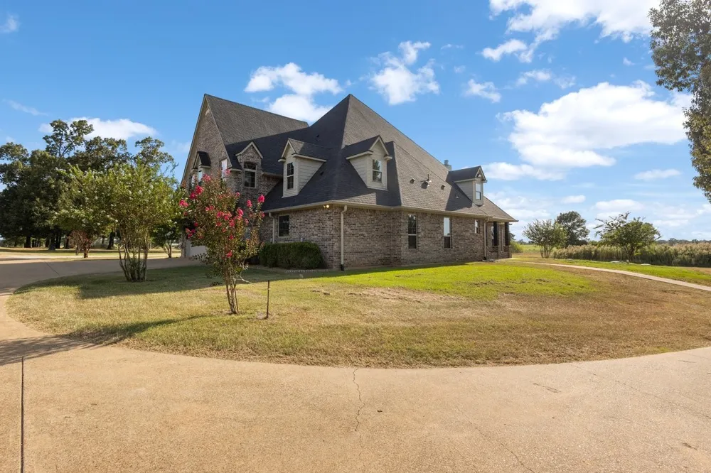 7820 Molina Drive Tyler, TX 75704