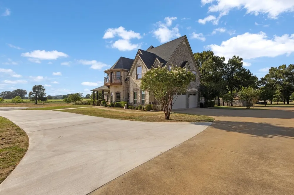 7820 Molina Drive Tyler, TX 75704