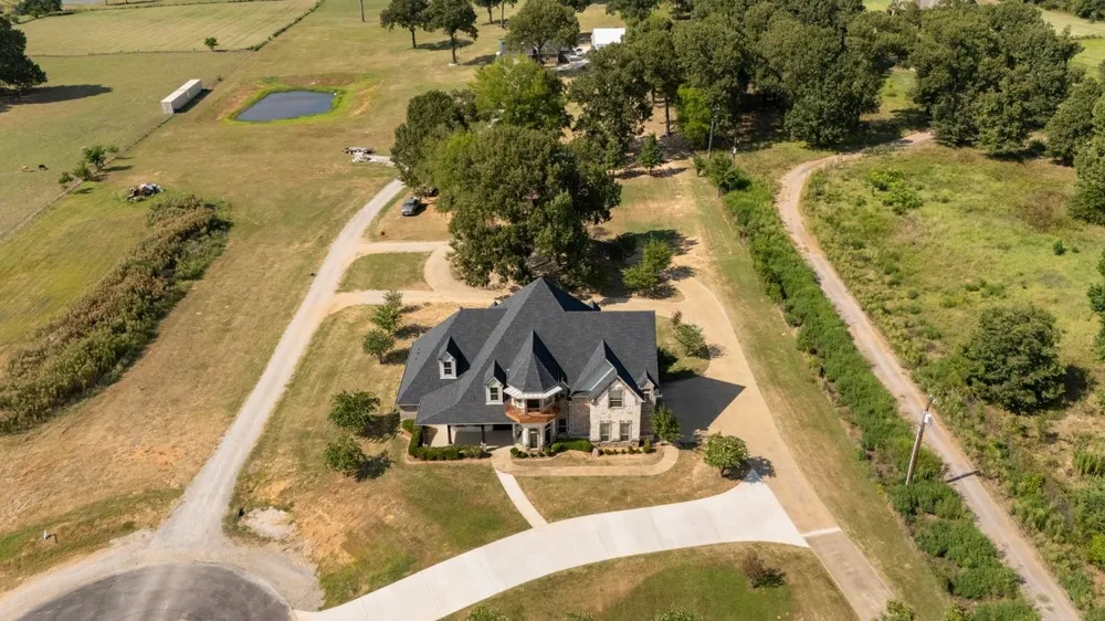 7820 Molina Drive Tyler, TX 75704