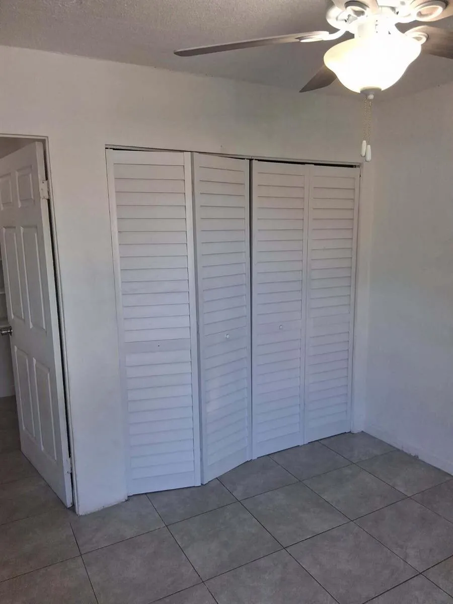 3718 NW 213th Street Miami Gardens, FL 33055